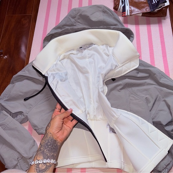 Zara light fall Jacket - Picture 3 of 11